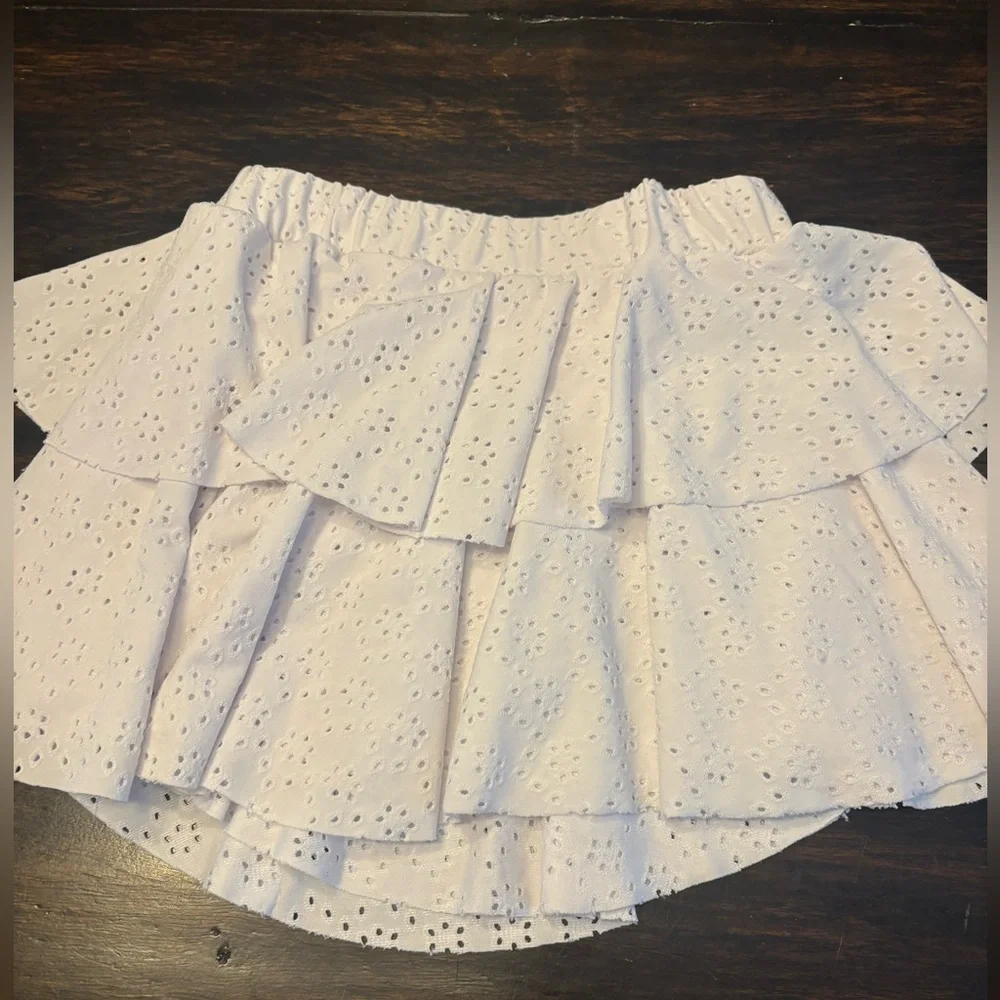 Cheryl Creations Charming White Eyelet Kids Skirt- size medium/10